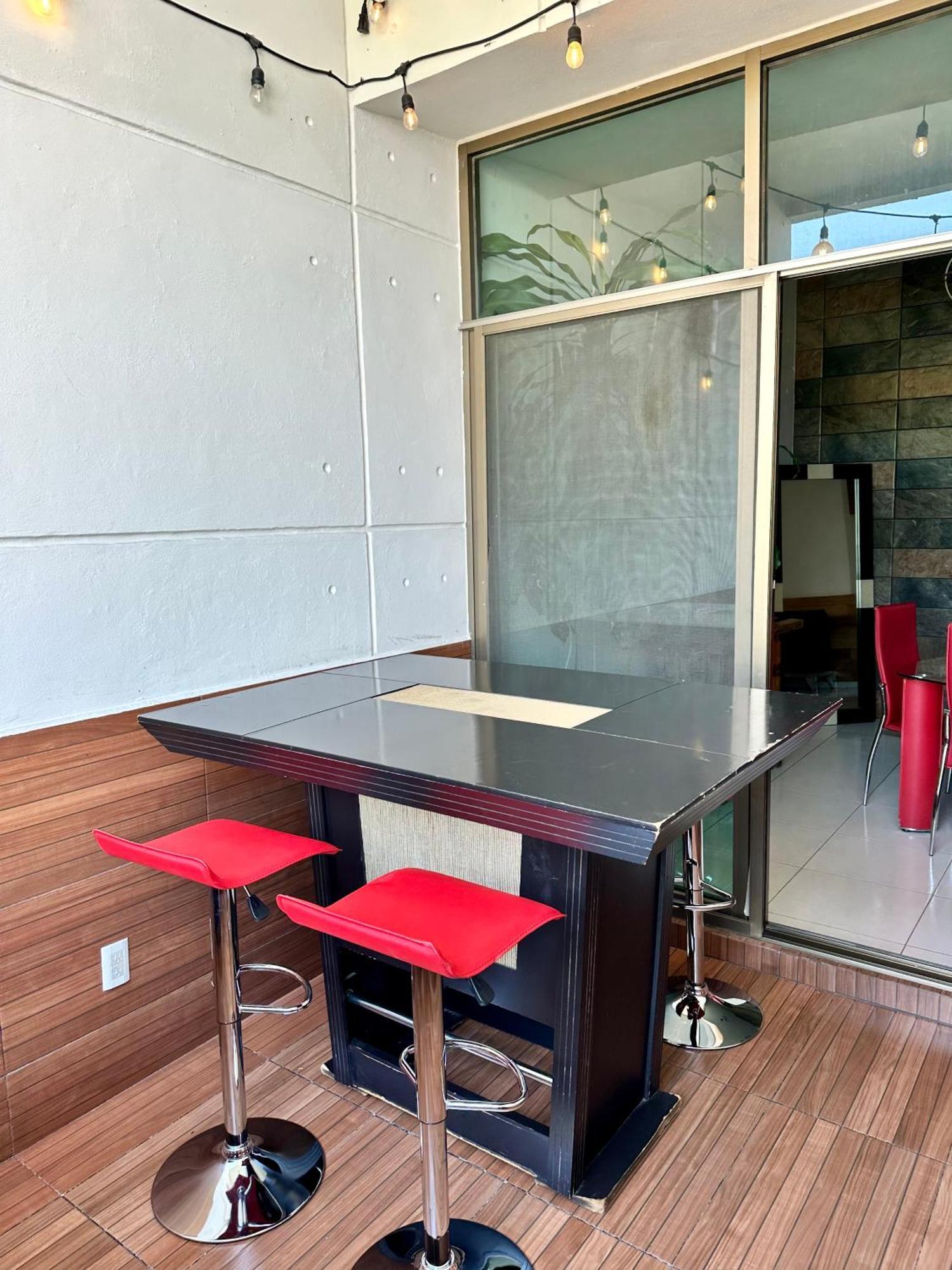 شقة Loft Arte Y Diseno, Terraza, Asador, 3 Pantallas "Cuernavaca Somos El Unico Airbn Que Te Ofrece 2 Exclusivos Jacuzzis Profesionales Con Agua Caliente Y Sistema De Hidromasaje, Tipo Spa" Fraccionamiento Vigilancia 24 Horas المظهر الخارجي الصورة